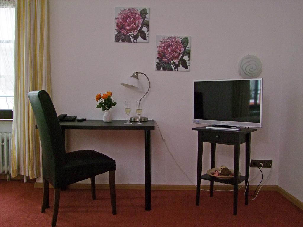 Hotel Beller Kenzingen Luaran gambar