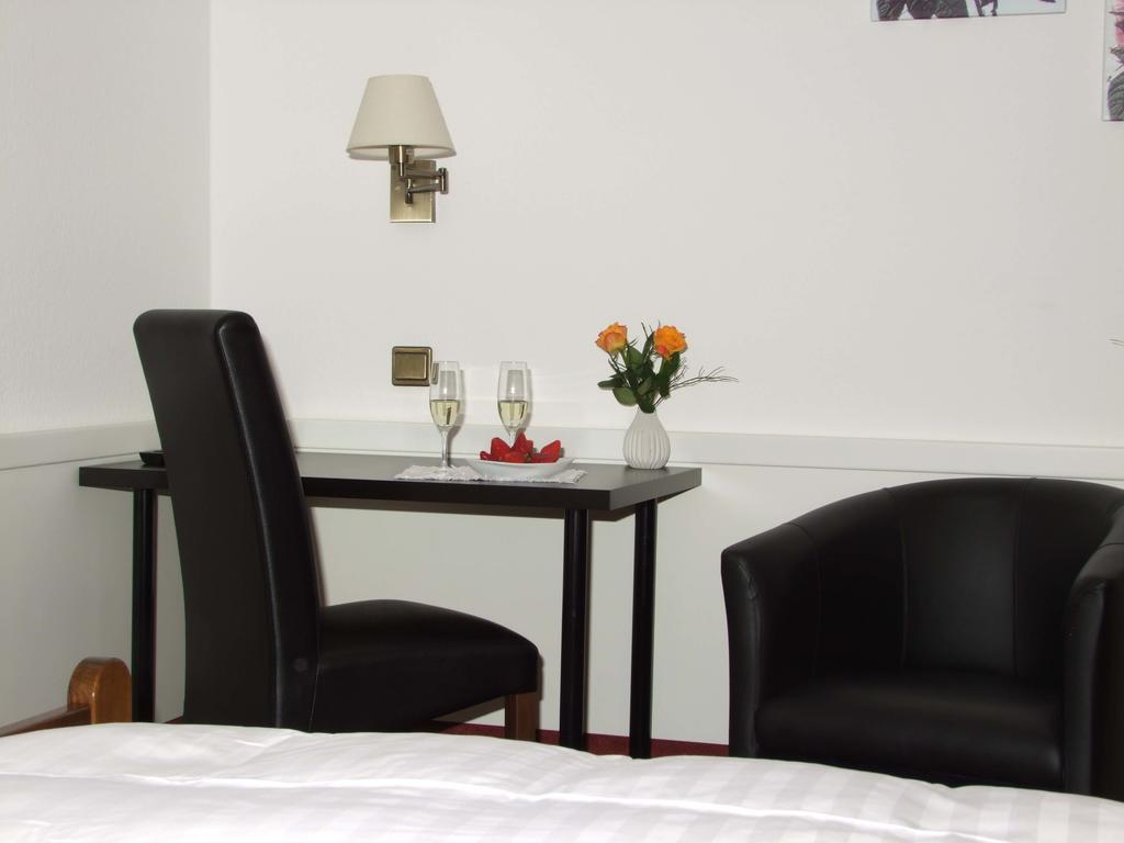 Hotel Beller Kenzingen Luaran gambar
